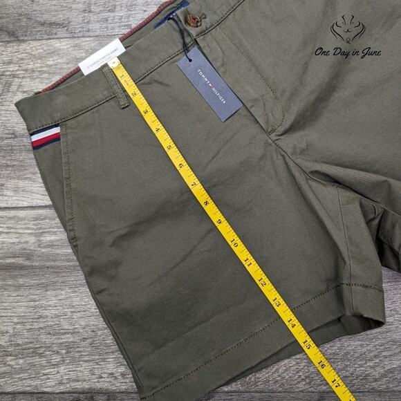 Tommy Hilfiger Classic Stretch Shorts Size 10 - Picture 6 of 7
